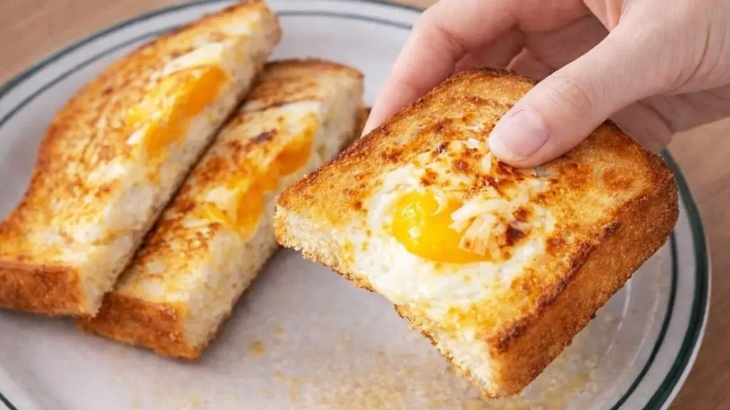 Pourquoi les cuisiniers avertis pressent une tasse au centre du pain de mie